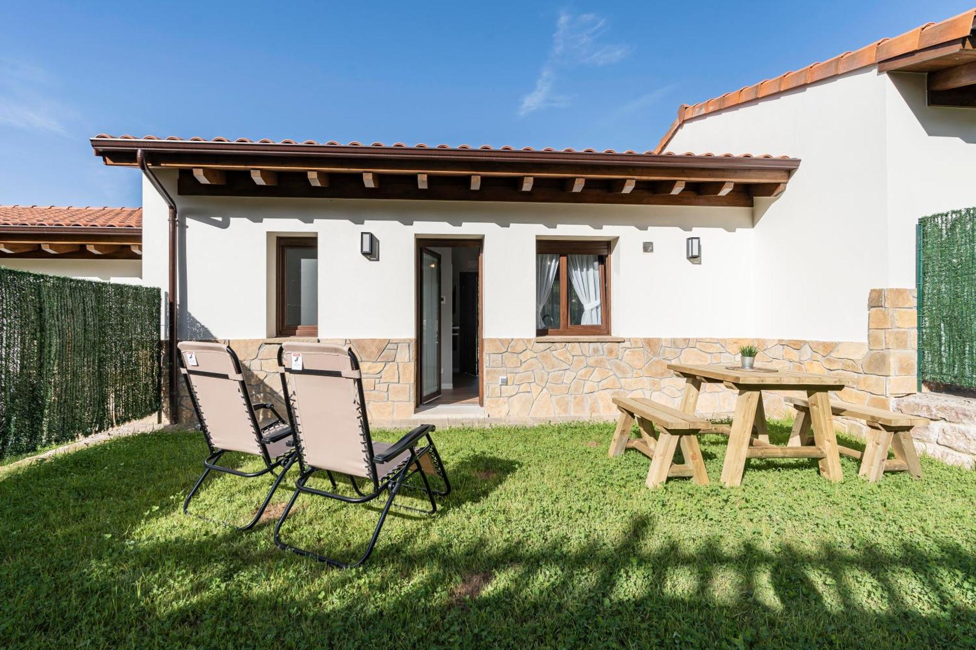 Apartamentos Cuetumerin Cangas de Onis Exterior photo