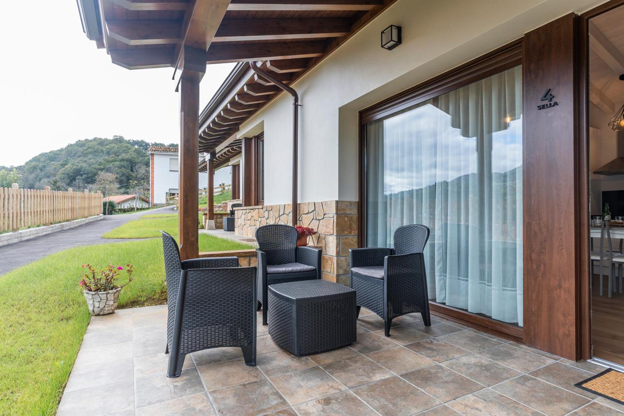 Apartamentos Cuetumerin Cangas de Onis Exterior photo