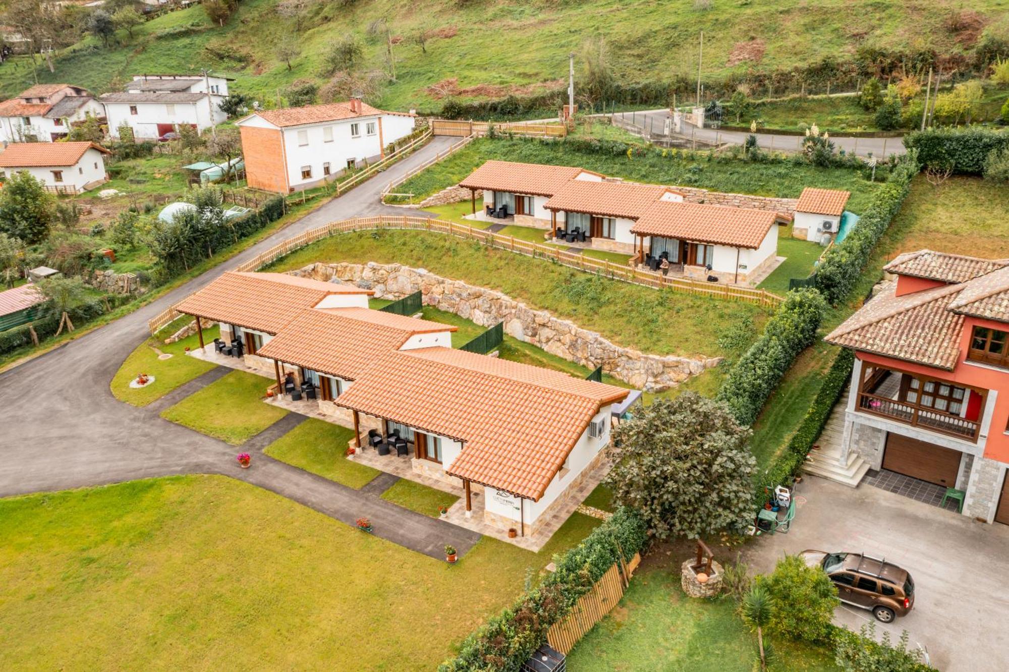 Apartamentos Cuetumerin Cangas de Onis Exterior photo